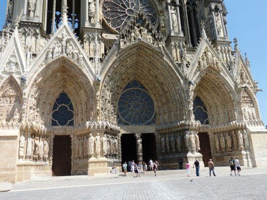 Fietsreis fietsbedevaart fietsblog reisverslag review Santiago de Compostela Reims kathedraal