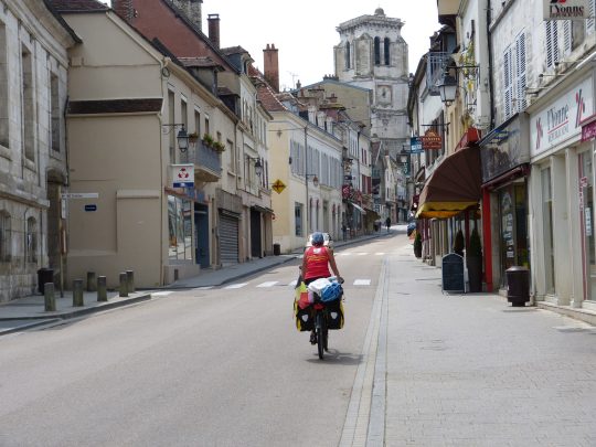 Fietsreis fietsbedevaart fietsblog reisverslag review Santiago de Compostela Tonnerre