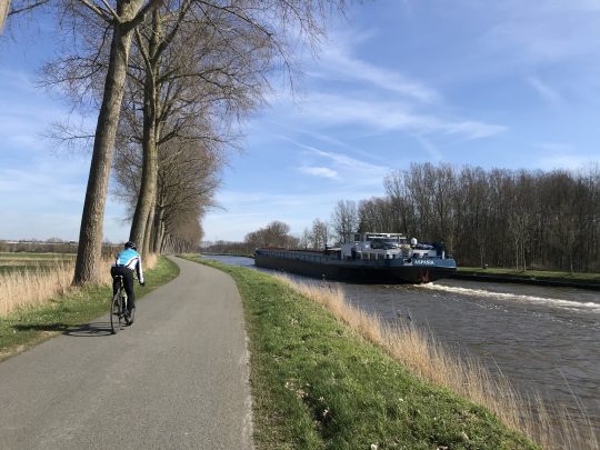 Fietsroute fietsblog review fietslus fietsverslagen Breduinia kanaal Gent-Brugge