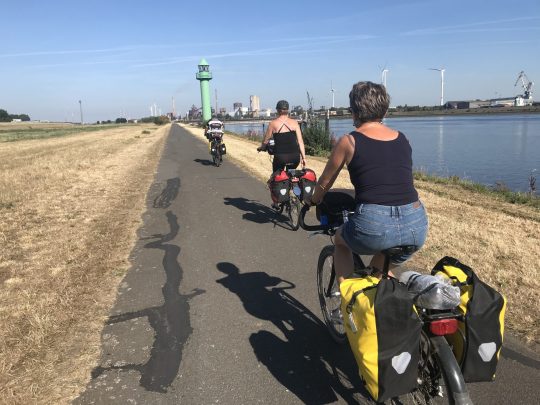 Fietsreis fietsblog review Weser weserradweg Bremen havenpad