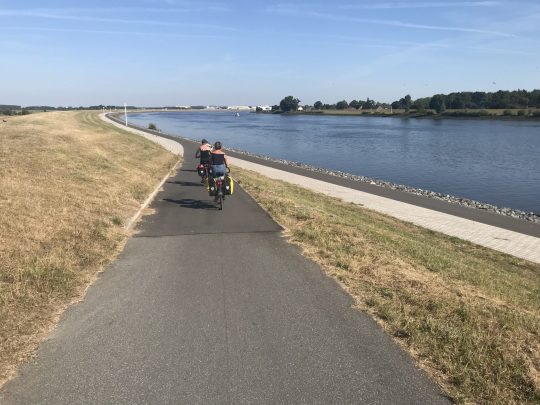 Fietsreis fietsblog review Weser weserradweg Bremen fietspad