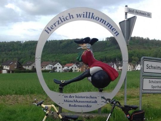 Fietsreis fietsblog review weser weserradweg Bodenwerder Münchhausen Baron