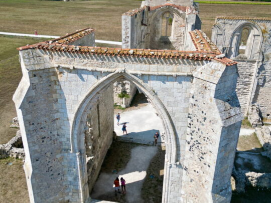 fietsblog, review, fietsverslag, fietsvakantie, fietstour, fietsroute, Le sud de l'île de Ré à vélo, Châteliersabdij in La Flotte