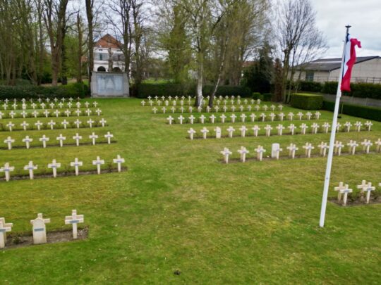 fietsblog, review, fietsverslag, fietsvakantie, fietstour, fietsroute, Deinze Bierfietsroute, Franse militaire begraafplaats van Machelen-aan-de-Leie