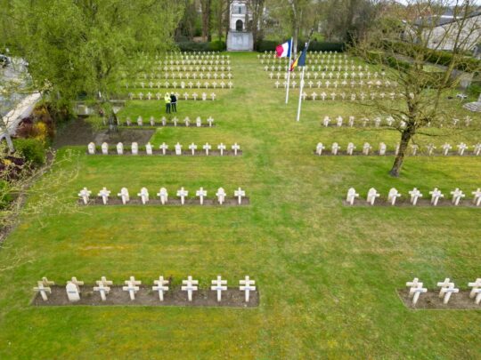 fietsblog, review, fietsverslag, fietsvakantie, fietstour, fietsroute, Deinze Bierfietsroute, Franse militaire begraafplaats van Machelen-aan-de-Leie