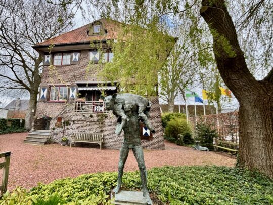 fietsblog, review, fietsverslag, fietsvakantie, fietstour, fietsroute, Deinze Bierfietsroute, Kunstatelier Martin Wallaert - Villa Ter Ide