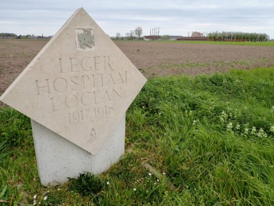 fietsblog, review, fietsverslag, fietsvakantie, fietstour, fietsroute, Fietsroute Paul Delvaux, westhoek, kust, polders, Vinkem, militair hospitaal ‘L’Océan’