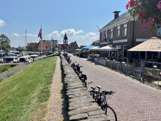 fietsblog, review, fietsverslag, fietsvakantie, fietstour, fietsroute, fietsreis, rondje Friesland, rondje Groningen, fietsen in Nederland, Hindeloopen