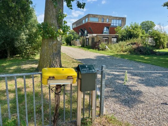 fietsblog, review, fietsverslag, fietsvakantie, fietstour, fietsroute, fietsreis, rondje Friesland, rondje Groningen, fietsen in Nederland, Hindeloopen, Huis op z'n kop