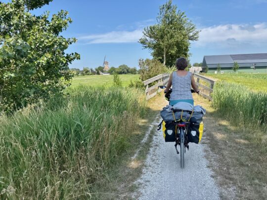 fietsblog, review, fietsverslag, fietsvakantie, fietstour, fietsroute, fietsreis, rondje Friesland, rondje Groningen, fietsen in Nederland, Holwert, Holwerd