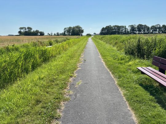 fietsblog, review, fietsverslag, fietsvakantie, fietstour, fietsroute, fietsreis, rondje Friesland, rondje Groningen, fietsen in Nederland, Nes, Kostverloren