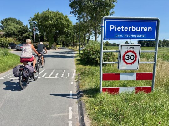 fietsblog, review, fietsverslag, fietsvakantie, fietstour, fietsroute, fietsreis, rondje Friesland, rondje Groningen, fietsen in Nederland, Pieterburen, Het Hogeland