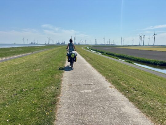 fietsblog, review, fietsverslag, fietsvakantie, fietstour, fietsroute, fietsreis, rondje Friesland, rondje Groningen, fietsen in Nederland, Emmapolder, Doekegat