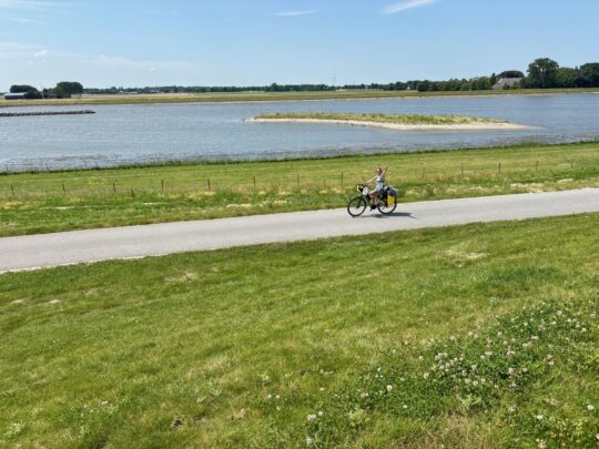 fietsblog, review, fietsverslag, fietsvakantie, fietstour, fietsroute, fietsreis, rondje Friesland, rondje Groningen, fietsen in Nederland, Eemsmonding