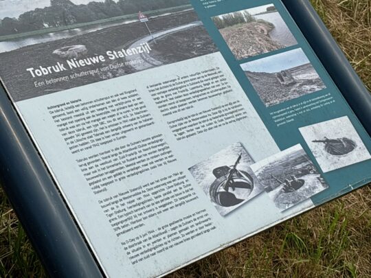 fietsblog, review, fietsverslag, fietsvakantie, fietstour, fietsroute, fietsreis, rondje Friesland, rondje Groningen, fietsen in Nederland, Tobruk Nieuwe Statenzijl