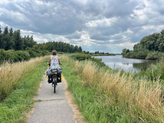 fietsblog, review, fietsverslag, fietsvakantie, fietstour, fietsroute, fietsreis, rondje Friesland, rondje Groningen, fietsen in Nederland, Westerwoldsche Aa