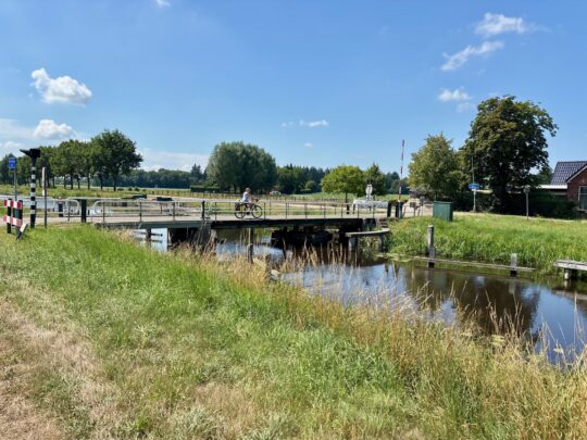 fietsblog, review, fietsverslag, fietsvakantie, fietstour, fietsroute, fietsreis, rondje Friesland, rondje Groningen, fietsen in Nederland, Ruiten-Aa-kanaal