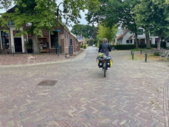 fietsblog, review, fietsverslag, fietsvakantie, fietstour, fietsroute, fietsreis, rondje Friesland, rondje Groningen, fietsen in Nederland, Noordlaren