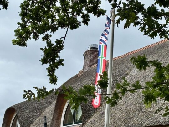 fietsblog, review, fietsverslag, fietsvakantie, fietstour, fietsroute, fietsreis, rondje Friesland, rondje Groningen, fietsen in Nederland, Drieprovinciënpunt, grenspaal, Allardsoogsterweg