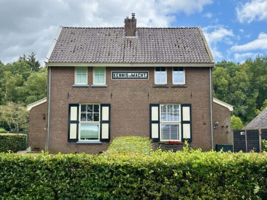 fietsblog, review, fietsverslag, fietsvakantie, fietstour, fietsroute, fietsreis, rondje Friesland, rondje Groningen, fietsen in Nederland, Veenhuizen, Kennis is Macht