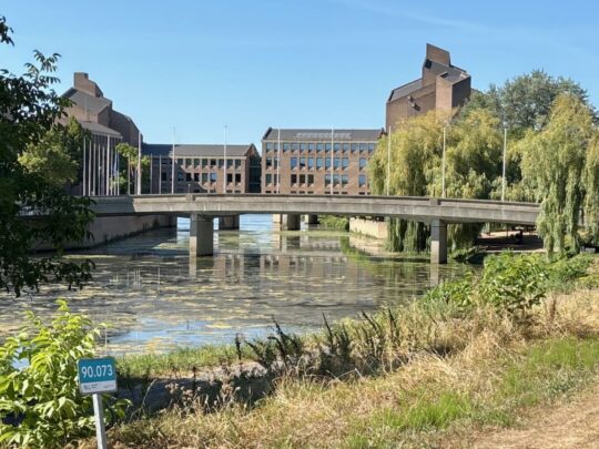 fietsblog, review, fietsverslag, fietsvakantie, fietstour, fietsroute, fietsuitstap, Kanne, Maasfietsroute tussen Eijsden en Maastricht, Provinciehuis Maastricht