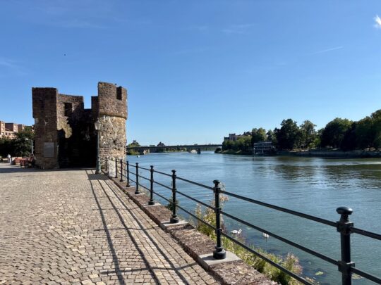 fietsblog, review, fietsverslag, fietsvakantie, fietstour, fietsroute, fietsuitstap, Kanne, Maasfietsroute tussen Eijsden en Maastricht, Maastricht, Stars of Europe, fietsblog, review, fietsverslag, fietsvakantie, fietstour, fietsroute, fietsuitstap, Kanne, Maasfietsroute tussen Eijsden en Maastricht, Maastricht, Maaspunttoren